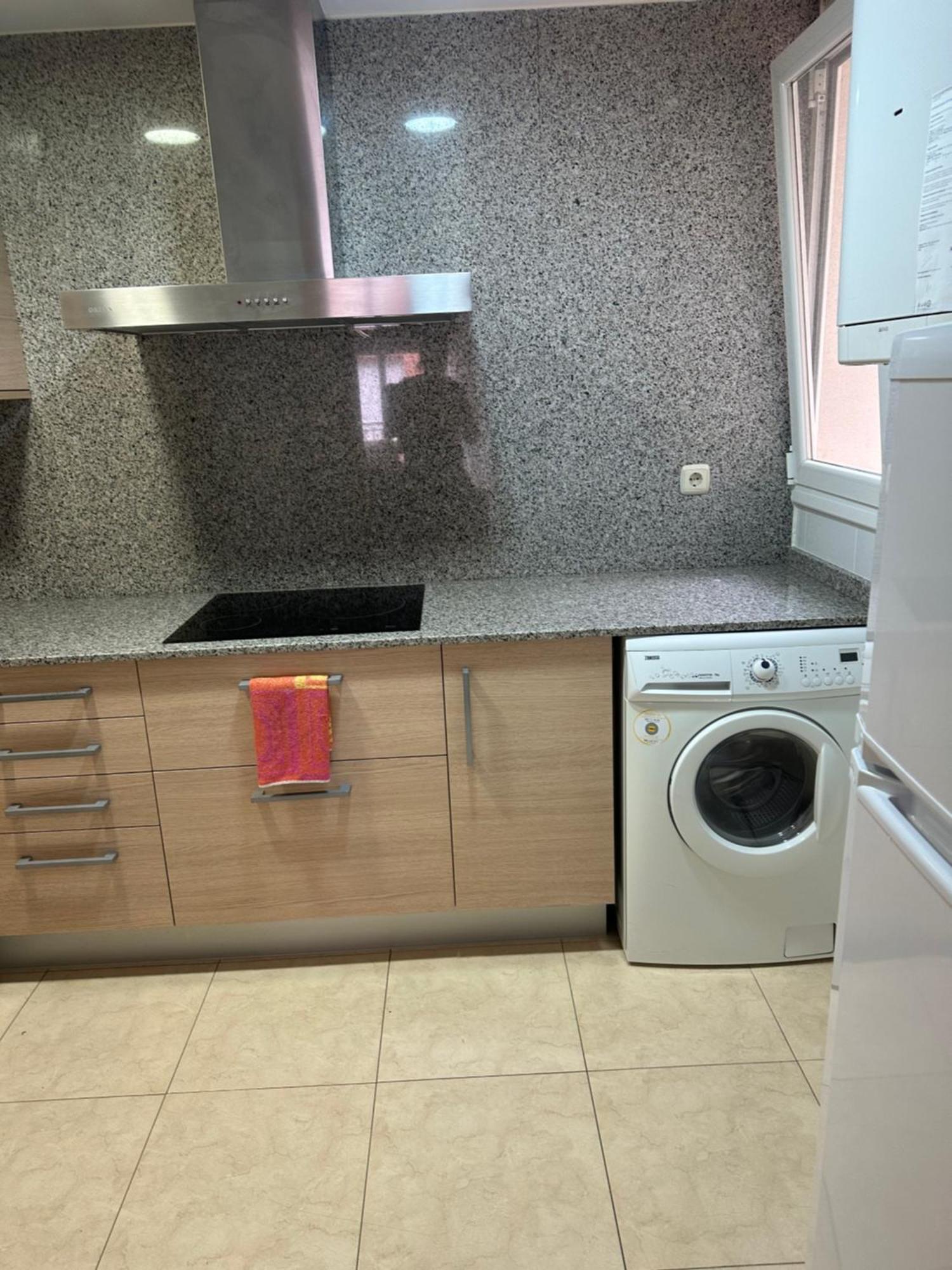 Apartamentos L'Aínsa Esterno foto